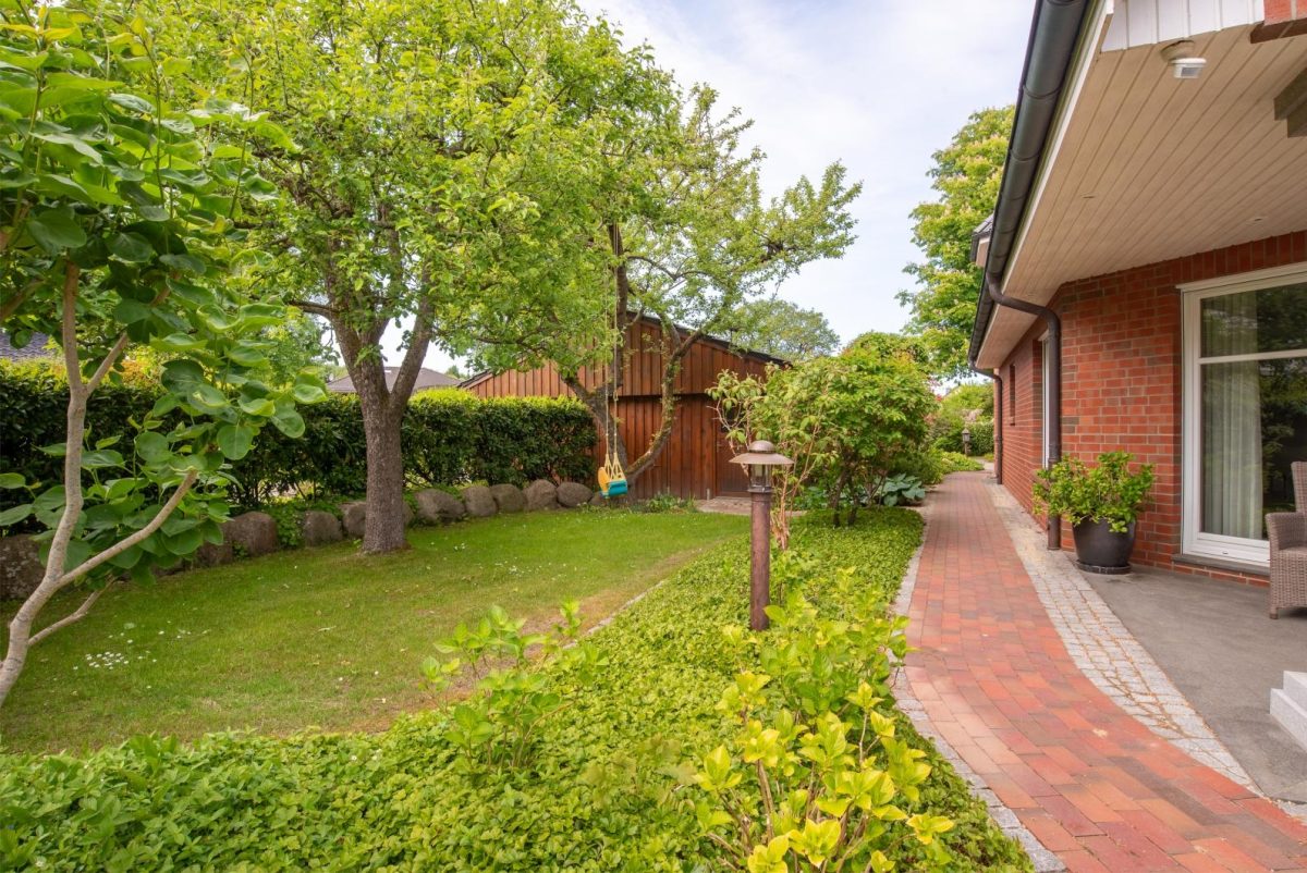 Immobilienangebot - Kiel - Alle - Wohnjuwel in exponierter Randlage von Kronshagen