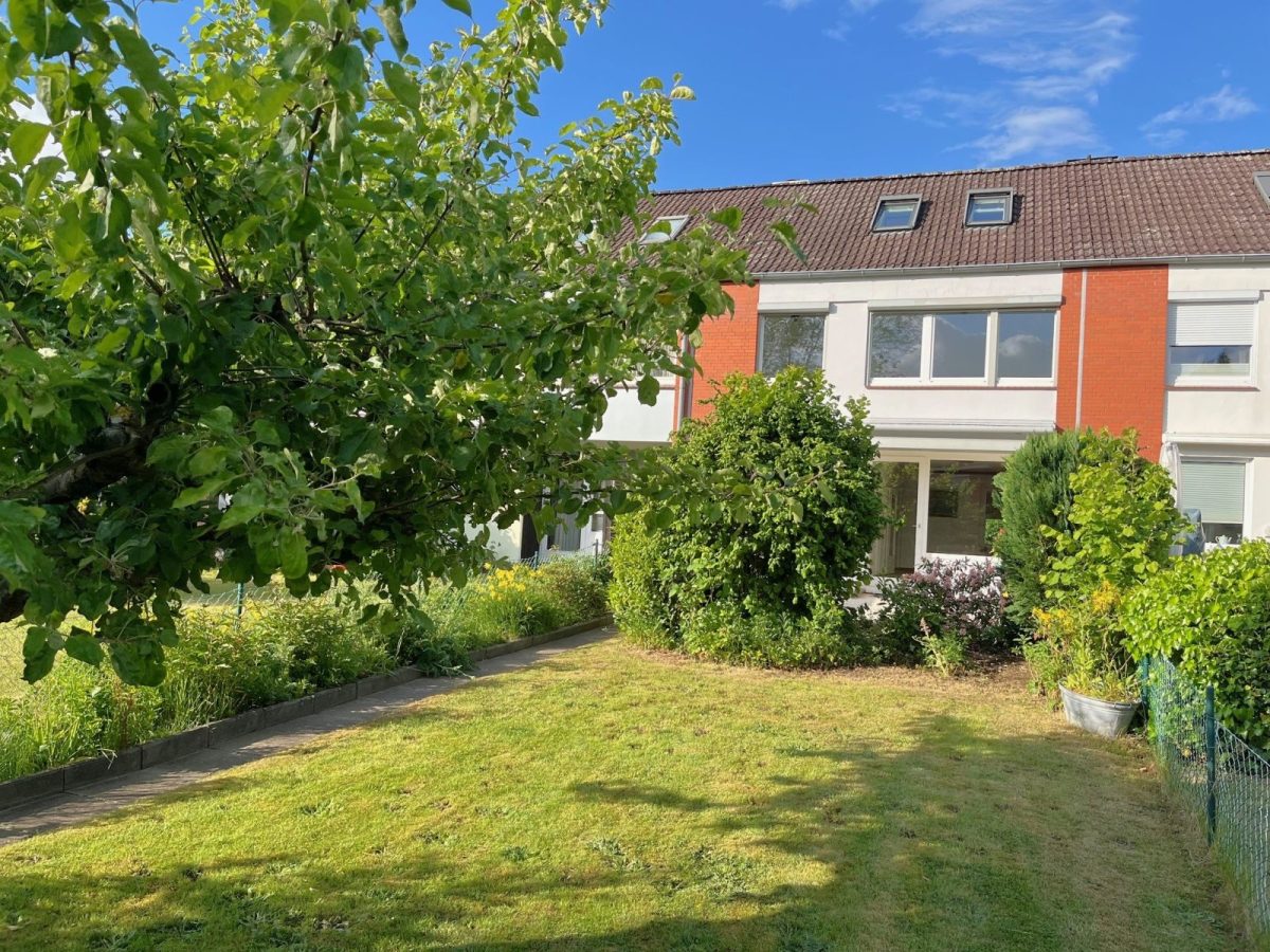 Immobilienangebot - Kiel / Suchsdorf - Alle - Ideal für die Familie - Stadthaus mit sonnigem Garten in Suchsdorf