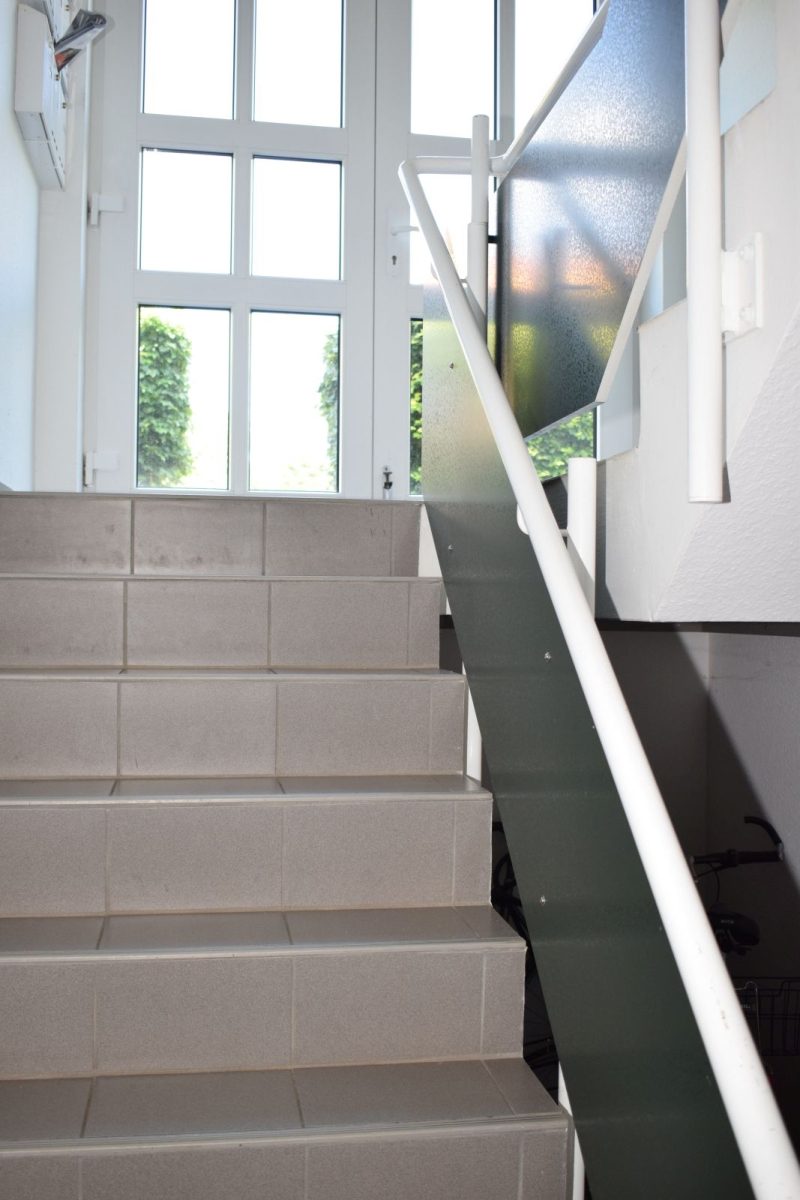 Immobilienangebot - Kiel / Elmschenhagen - Alle - Eine komplette Endetage nur für Sie! 
3-Zimmer-Dachgeschosswohnung in kleiner Wohneinheit