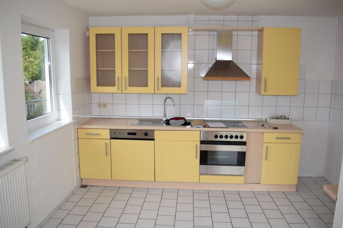 Immobilienangebot - Kiel / Elmschenhagen - Alle - Eine komplette Endetage nur für Sie! 
3-Zimmer-Dachgeschosswohnung in kleiner Wohneinheit