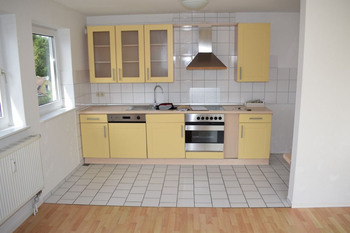 Immobilienangebot - Kiel / Elmschenhagen - Alle - Eine komplette Endetage nur für Sie! 
3-Zimmer-Dachgeschosswohnung in kleiner Wohneinheit
