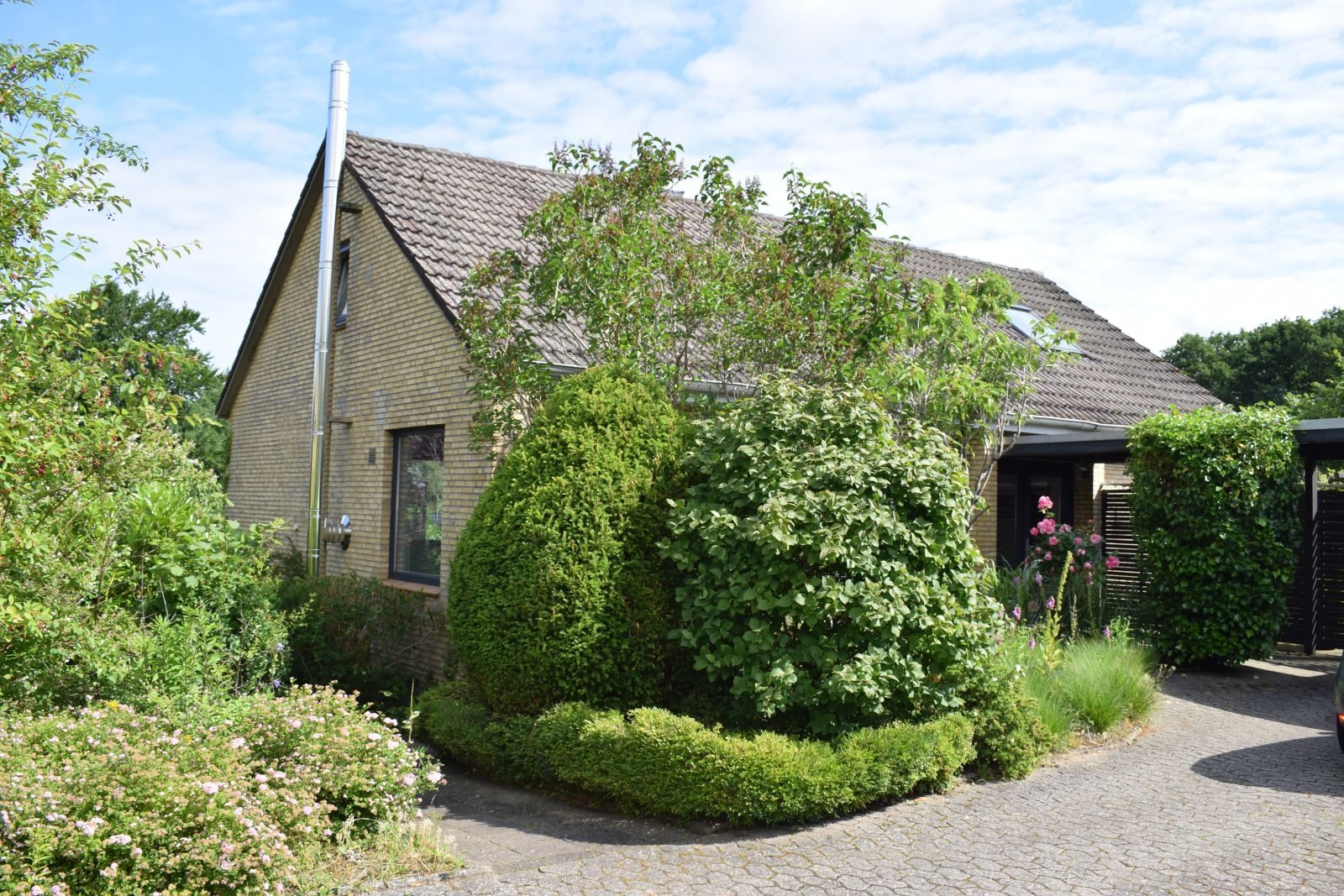 Immobilienangebot - Kiel / Kronsburg - Alle - Mehr Raum für deine Träume.
Solides Einfamilienhaus mit  traumhaften Weitblick in ruhiger Lage