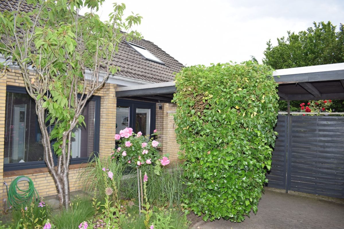 Immobilienangebot - Kiel / Kronsburg - Alle - Mehr Raum für deine Träume.
Solides Einfamilienhaus mit  traumhaften Weitblick in ruhiger Lage