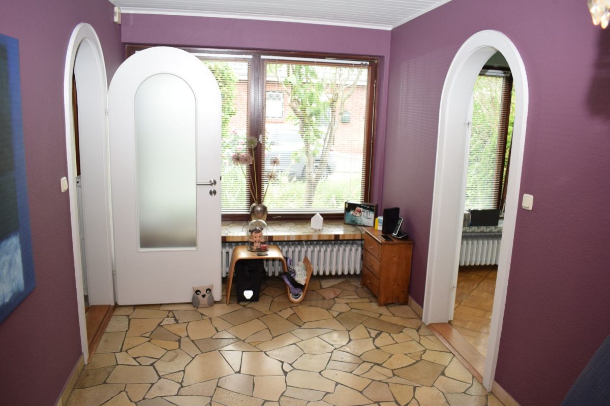 Immobilienangebot - Kiel / Kronsburg - Alle - Mehr Raum für deine Träume.
Solides Einfamilienhaus mit  traumhaften Weitblick in ruhiger Lage