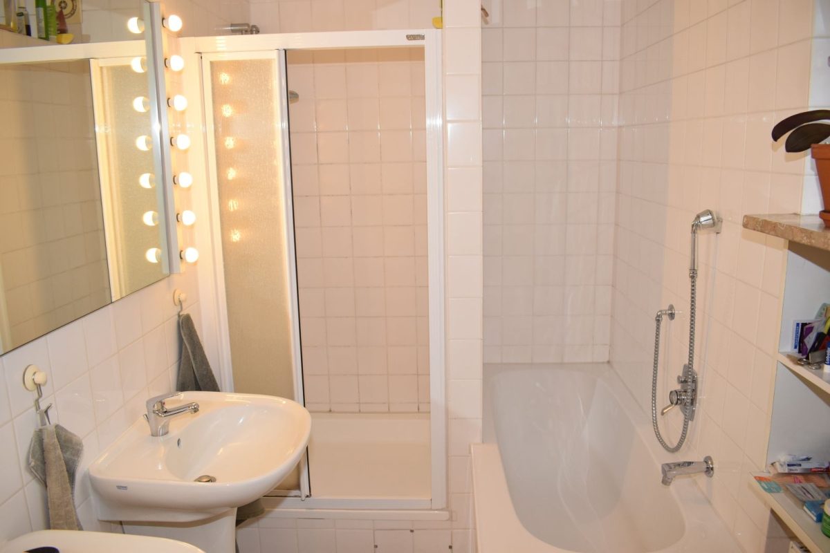 Immobilienangebot - Kiel / Kronsburg - Alle - Mehr Raum für deine Träume.
Solides Einfamilienhaus mit  traumhaften Weitblick in ruhiger Lage