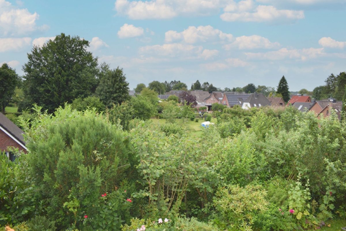 Immobilienangebot - Kiel / Kronsburg - Alle - Mehr Raum für deine Träume.
Solides Einfamilienhaus mit  traumhaften Weitblick in ruhiger Lage