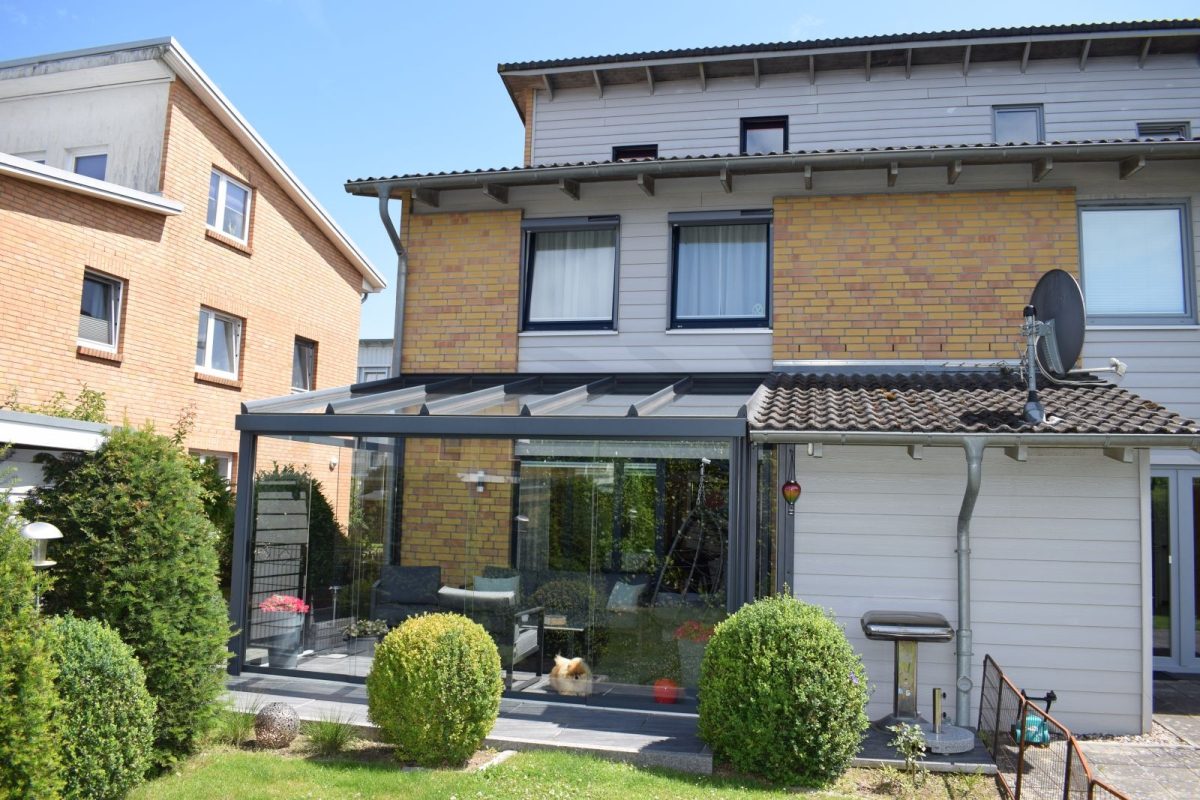 Immobilienangebot - Kiel / Neumeimersdorf - Alle - Nur noch einziehen und wohlfühlen.
Raumwunder in Neumeimersdorf im exzellenten Zustand