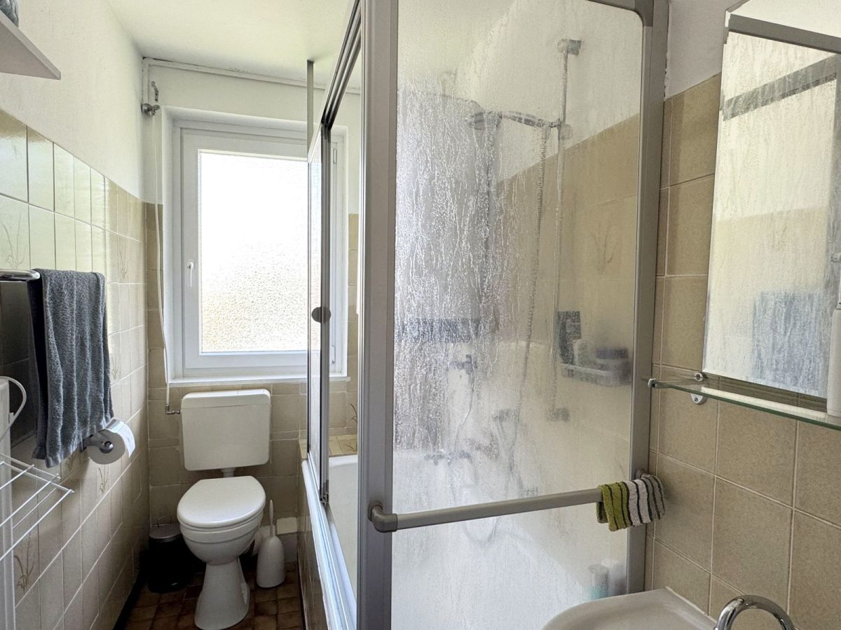 Immobilienangebot - Kiel / Holtenau - Alle - Wohlfühlen in Kiel-Holtenau – helle 3-Zimmer-Wohnung mit zwei Balkonen