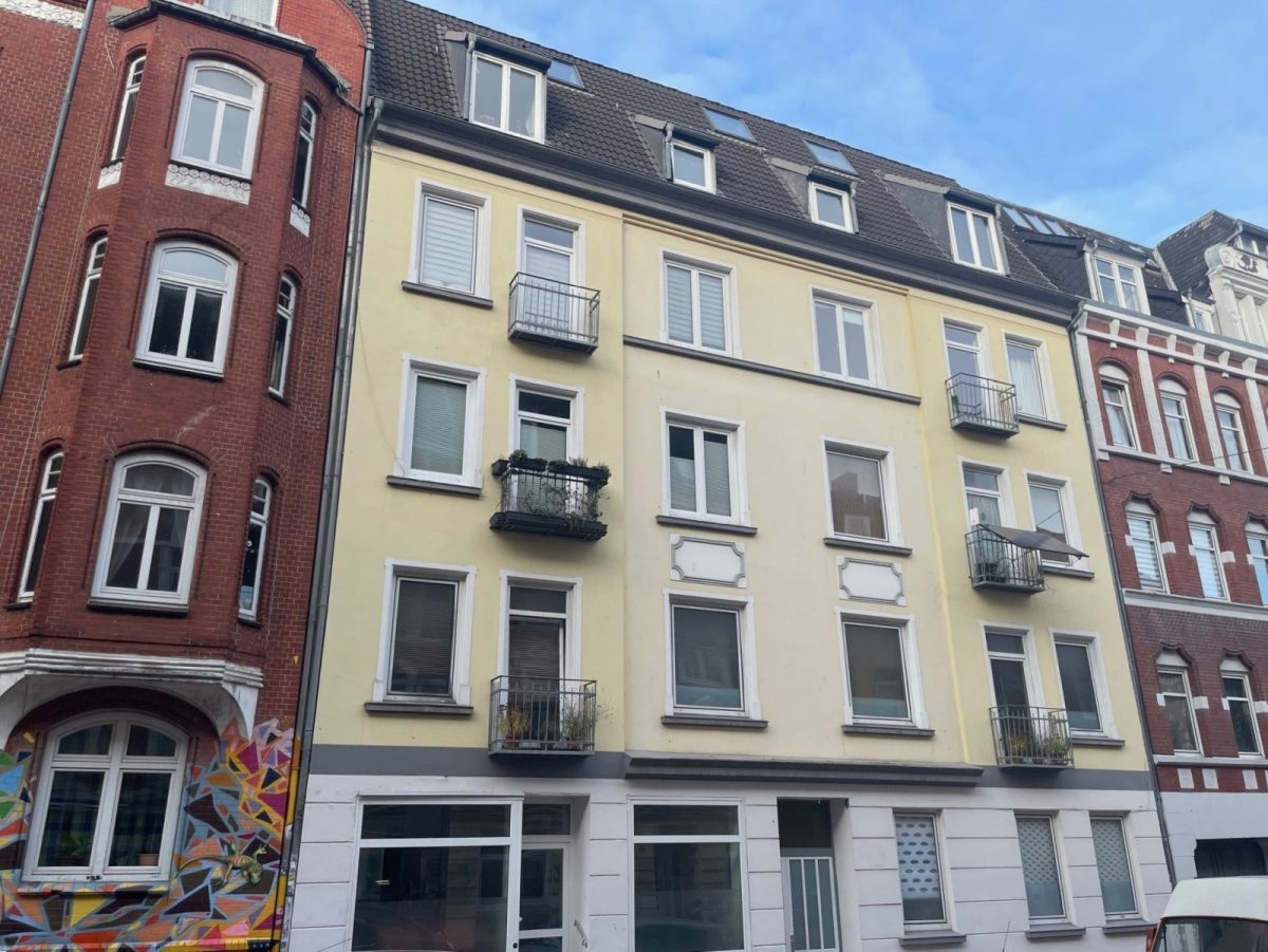 Immobilienangebot - Kiel / Gaarden-Ost - Alle - Dreier Pack- Wohnungspaket zur Anlage und Selbstnutzung