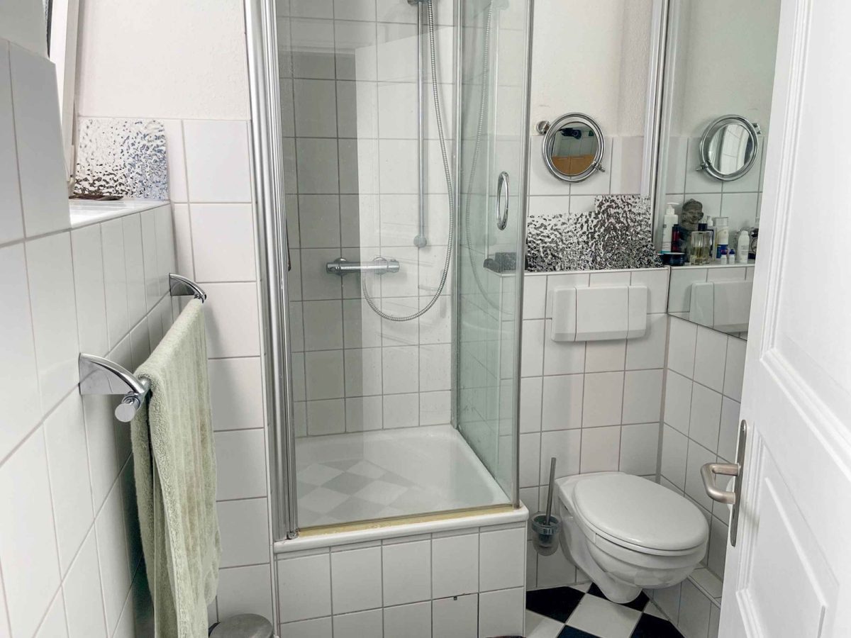 Immobilienangebot - Kiel / Exerzierplatz - Alle - Wohnen mit Stil und Raum – Altbau-Traum im Knooper Weg