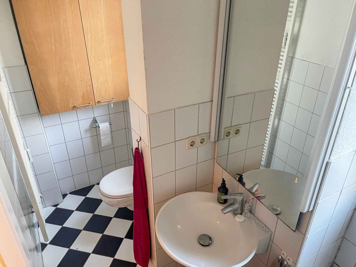 Immobilienangebot - Kiel / Exerzierplatz - Alle - Wohnen mit Stil und Raum – Altbau-Traum im Knooper Weg
