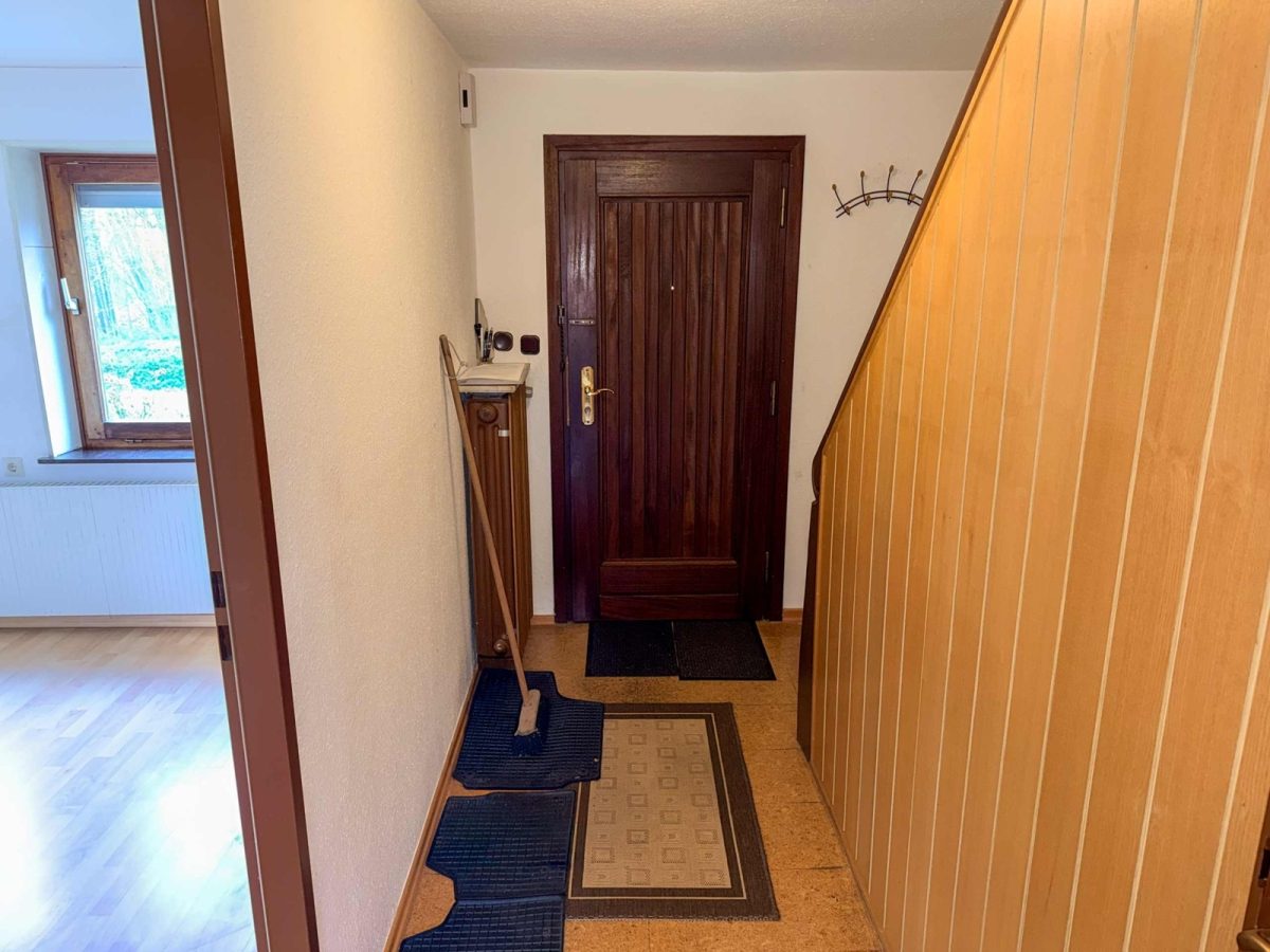 Immobilienangebot - Kronshagen - Alle - Doppelhaushälfte mit Vollkeller und Garage in Kronshagen