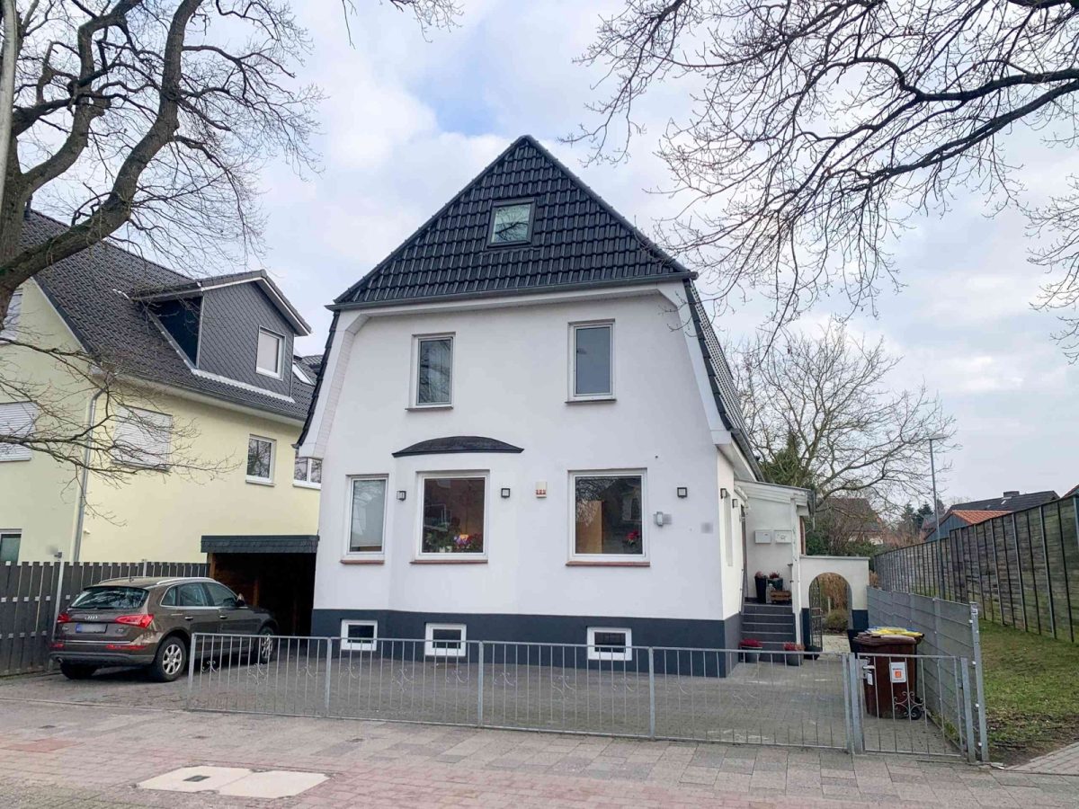Immobilienangebot - Kronshagen - Alle - Stattlicher Altbau in zentraler Lage der Gemeinde Kronshagen