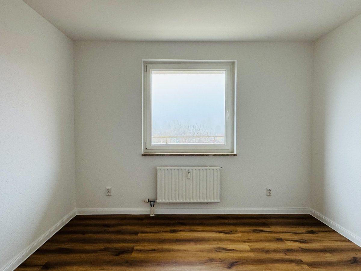Immobilienangebot - Rendsburg - Alle - Zum Einzug bereit - 3 Zimmer ETW mit Balkon,  Aufzug und 2 Stellplätzen