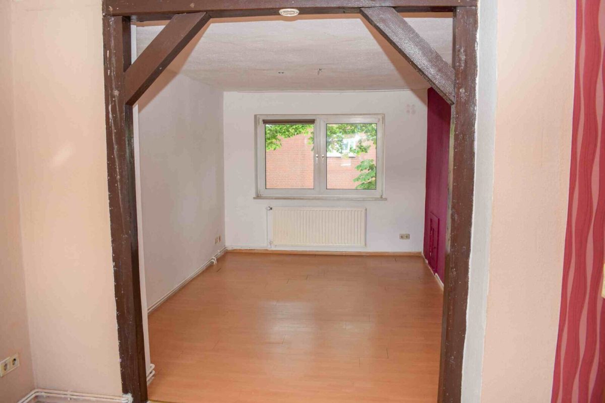 Immobilienangebot - Kiel / Elmschenhagen - Alle - Ein Haus für die Familie - REH mit viel Platz im Garten