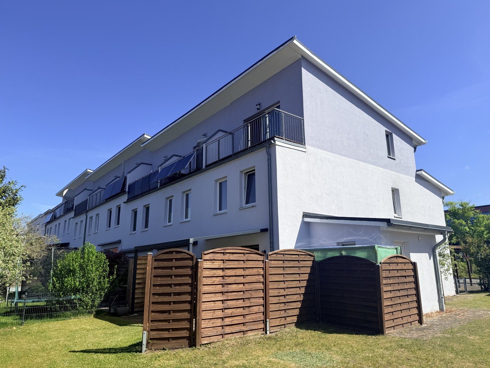 Immobilienangebot - Kiel / Meimersdorf - Alle - Stadthaus zur Kapitalanlage oder späteren Selbstnutzung in Kiel-Meimersdorf