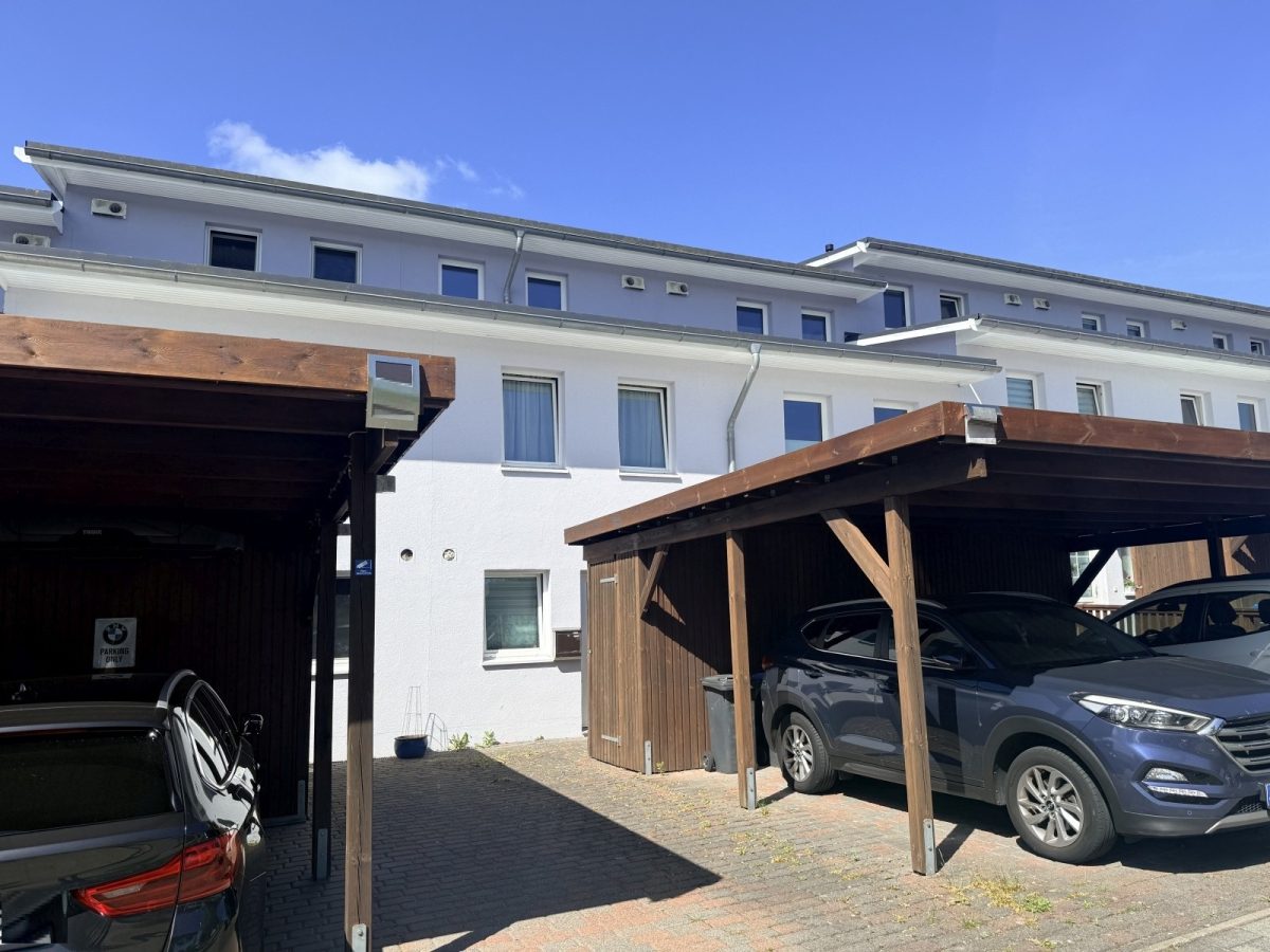 Immobilienangebot - Kiel / Meimersdorf - Alle - Stadthaus zur Kapitalanlage oder späteren Selbstnutzung in Kiel-Meimersdorf