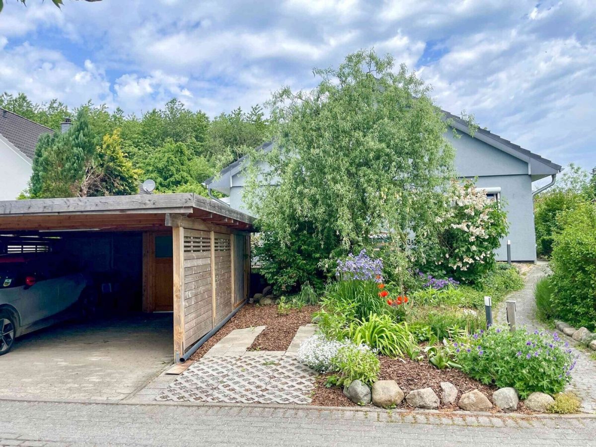 Immobilienangebot - Dobersdorf / Tökendorf - Alle - Einziehen- Ankommen-Wohlfühlen
Einfamilienhaus in Tökendorf