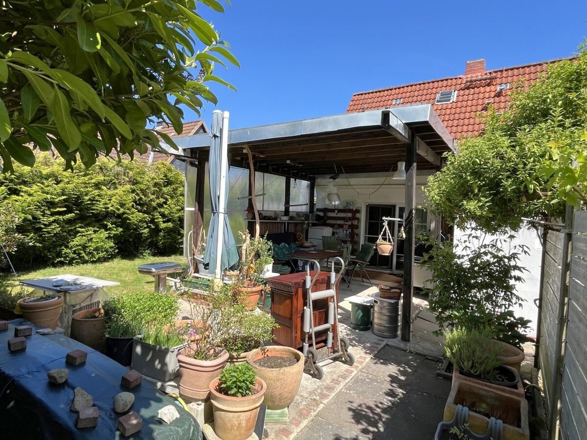 Immobilienangebot - Quarnbek / Flemhude - Alle - Täglich Ferien von der Stadt – kleines EFH mit großem Garten in Flemhude