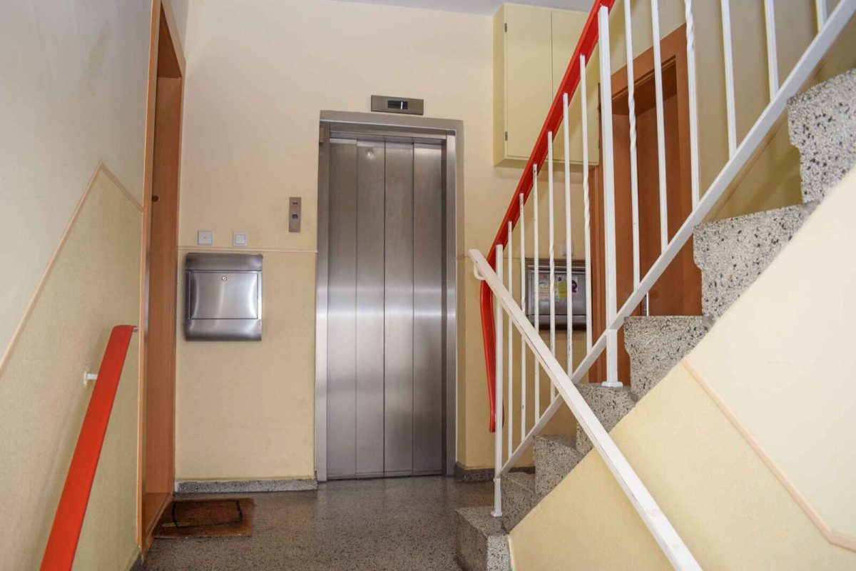 Immobilienangebot - Kiel / Wik - Alle - Heute schon an morgen denken.
Solide Kapitalanlage mit Fahrstuhl in zentraler Lage