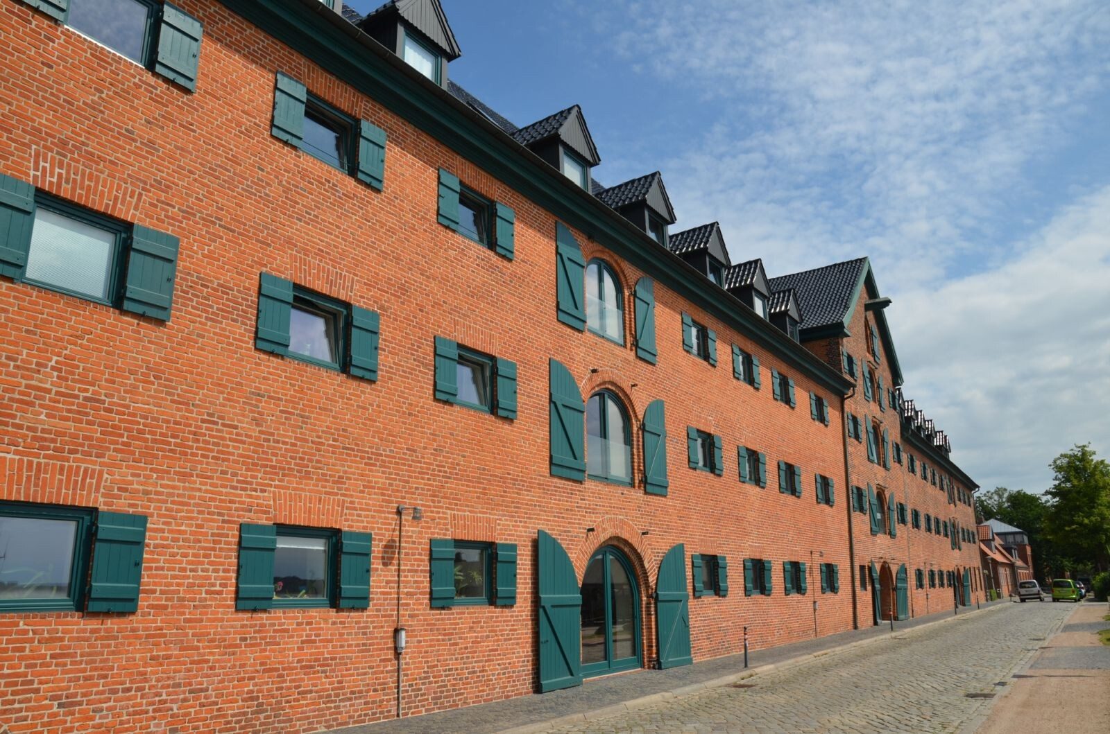 Immobilienangebot - Kiel / Holtenau - Alle - Das pure Glücksgefühl  - Charmante Eigentumswohnung mit Traumblick am Tiessenkai