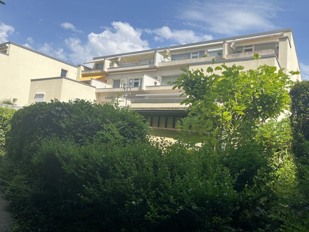 Immobilienangebot - Kiel - Alle - Schon im 1. OG ganz oben - aussichtsreiche 3-Zimmer-ETW mit Dachterrasse und Garage in Elmschenhagen