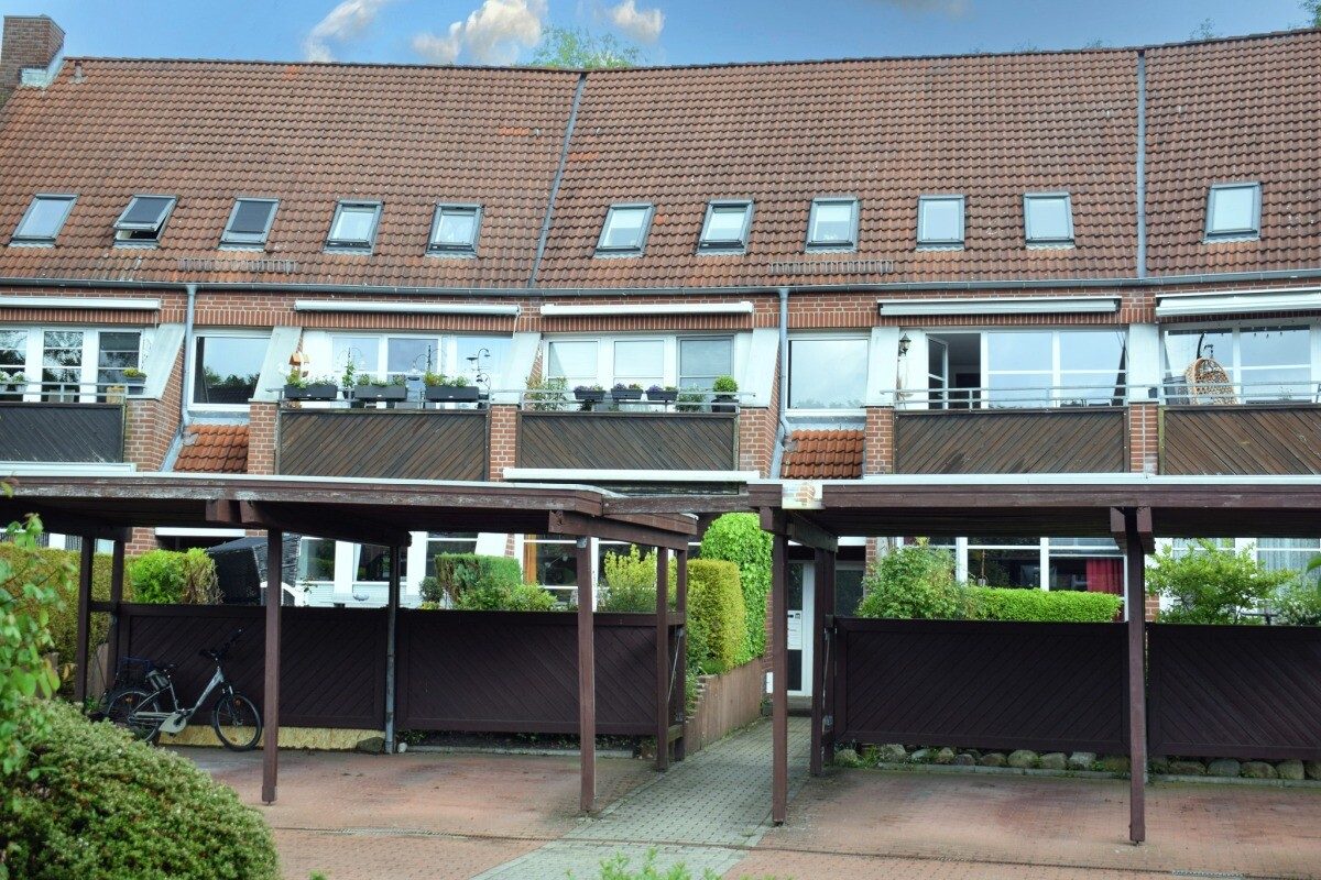 Immobilienangebot - Kiel - Alle - Vermietete 2-Zimmer-Eigentumswohnung mit zwei
Terrassen, Garten und PKW-Stellplatz in Wellsee