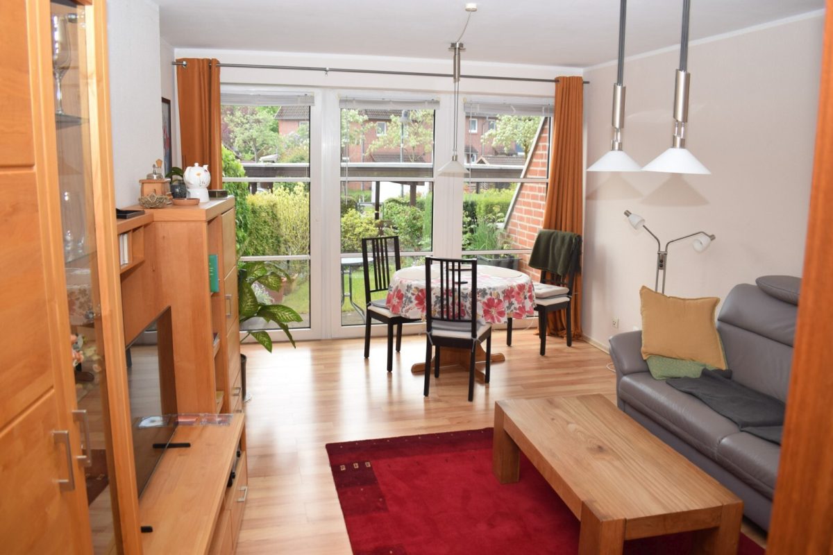 Immobilienangebot - Kiel - Alle - Vermietete 2-Zimmer-Eigentumswohnung mit zwei
Terrassen, Garten und PKW-Stellplatz in Wellsee