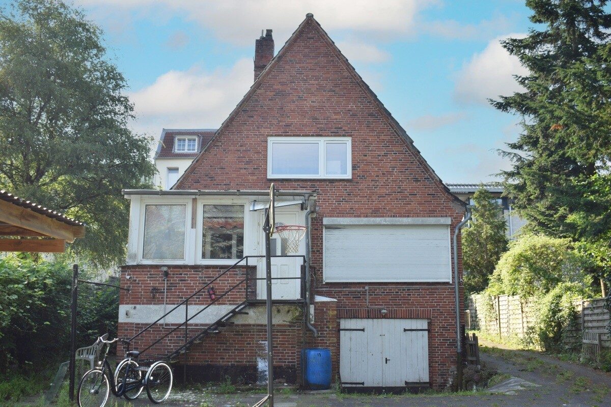 9185CS-06 Altbestand Immobilienangebot - Kiel / Hassee - Grundstücke - 1182 m² großes Baugrundstück mit Altbestand (Abrissobjekt) in 24113 Kiel-Hassee