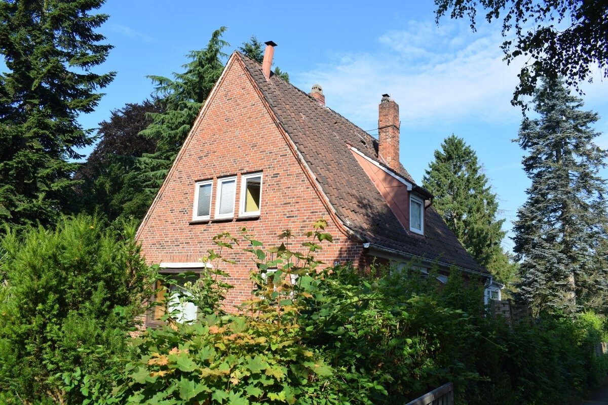 9185CS-08 Altbestand Immobilienangebot - Kiel / Hassee - Grundstücke - 1182 m² großes Baugrundstück mit Altbestand (Abrissobjekt) in 24113 Kiel-Hassee