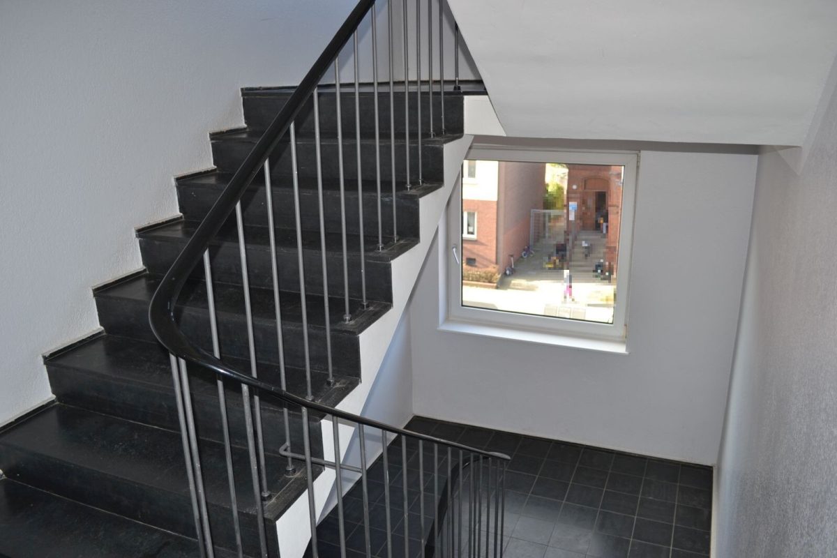 Immobilienangebot - Kiel - Alle - Fertig zum Erstbezug - aufwendig modernisierte 3-Zimmer-ETW mit optionalem PKW-Stellplatz in Uninähe