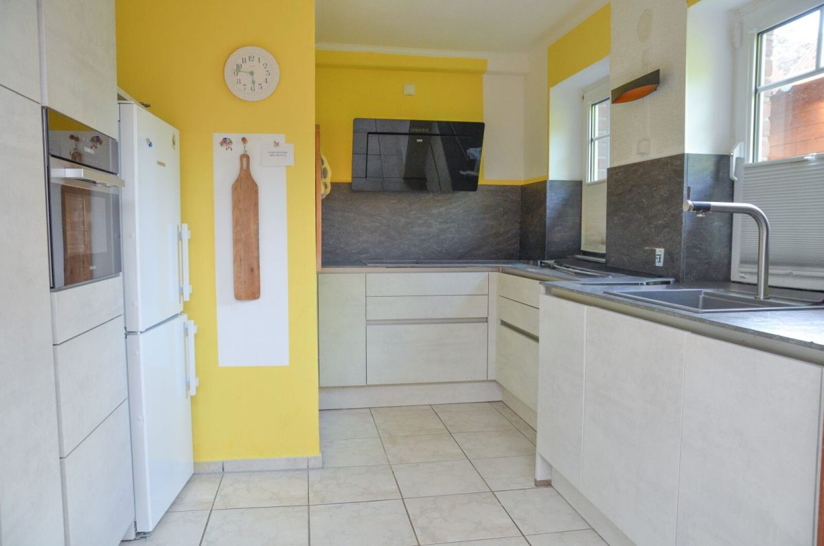 Immobilienangebot - Schönkirchen - Alle - Ein Zuhause zum Verlieben – hausähnliche Maisonette-ETW mit Sonnengarten und Carport