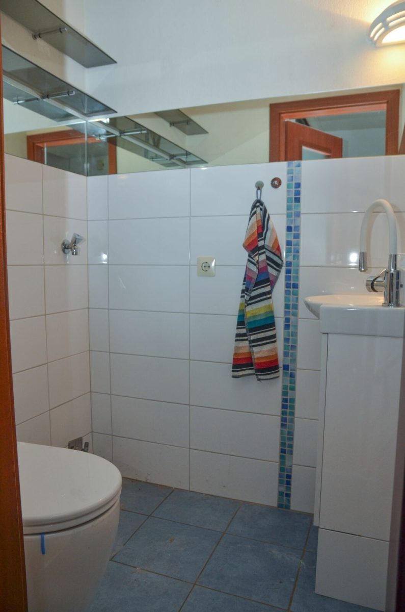 Immobilienangebot - Schönkirchen - Alle - Ein Zuhause zum Verlieben – hausähnliche Maisonette-ETW mit Sonnengarten und Carport
