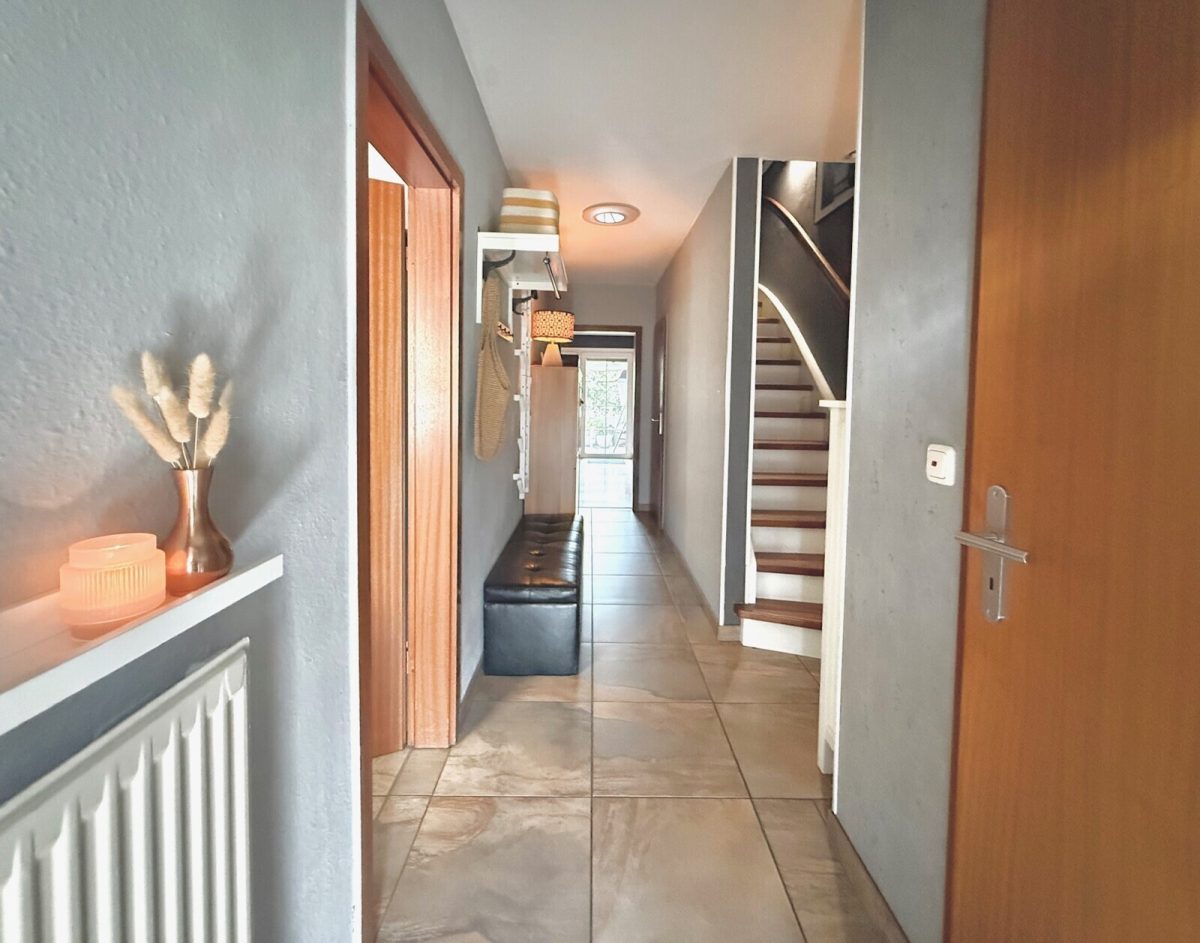 Immobilienangebot - Kiel - Alle - Ruhig, Modern und Großzügig - Reihenendhaus in Heidenberg