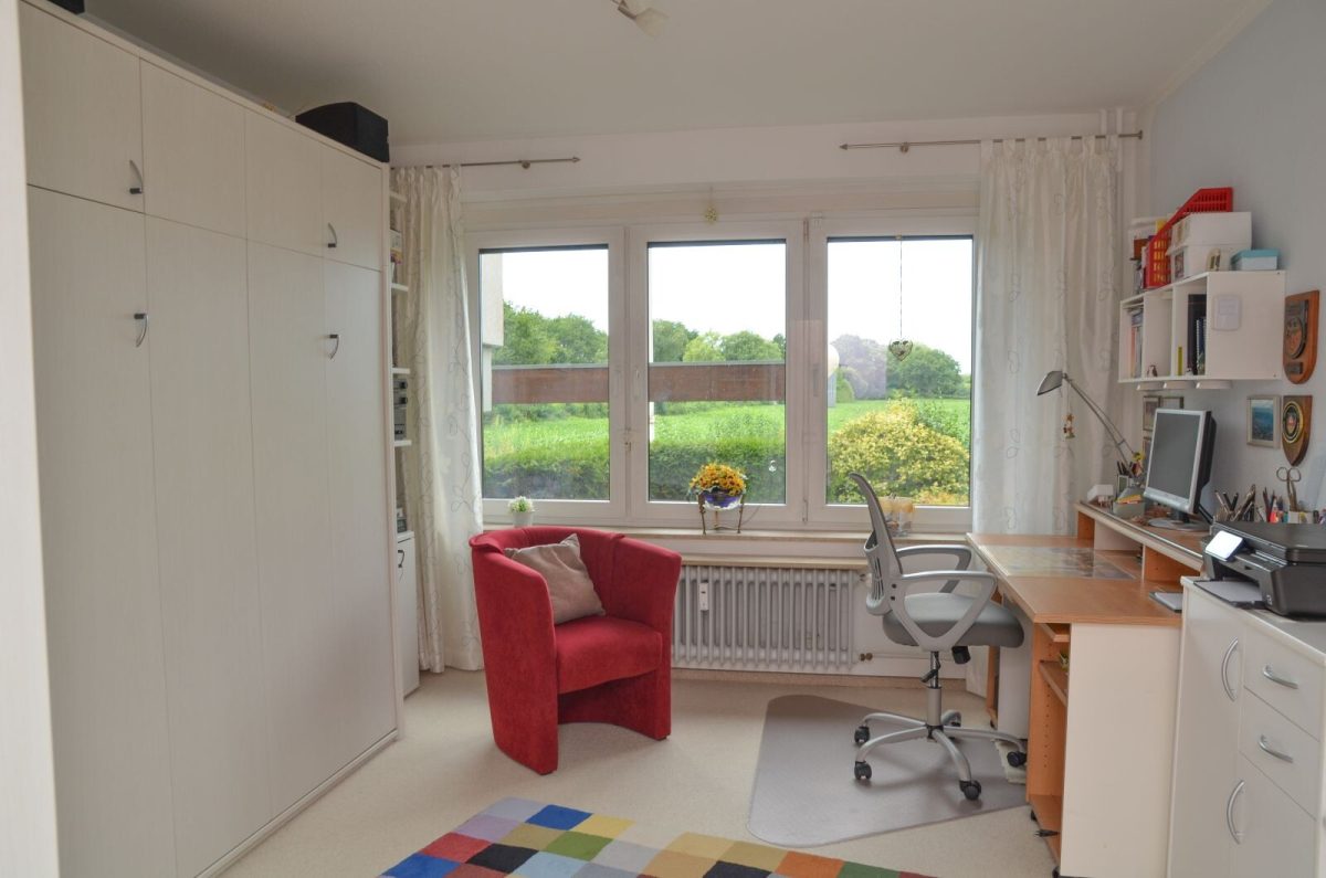 Immobilienangebot - Kiel - Alle - Hier wohnen Sie mit Weitblick – gepflegte ETW am Stadtrand