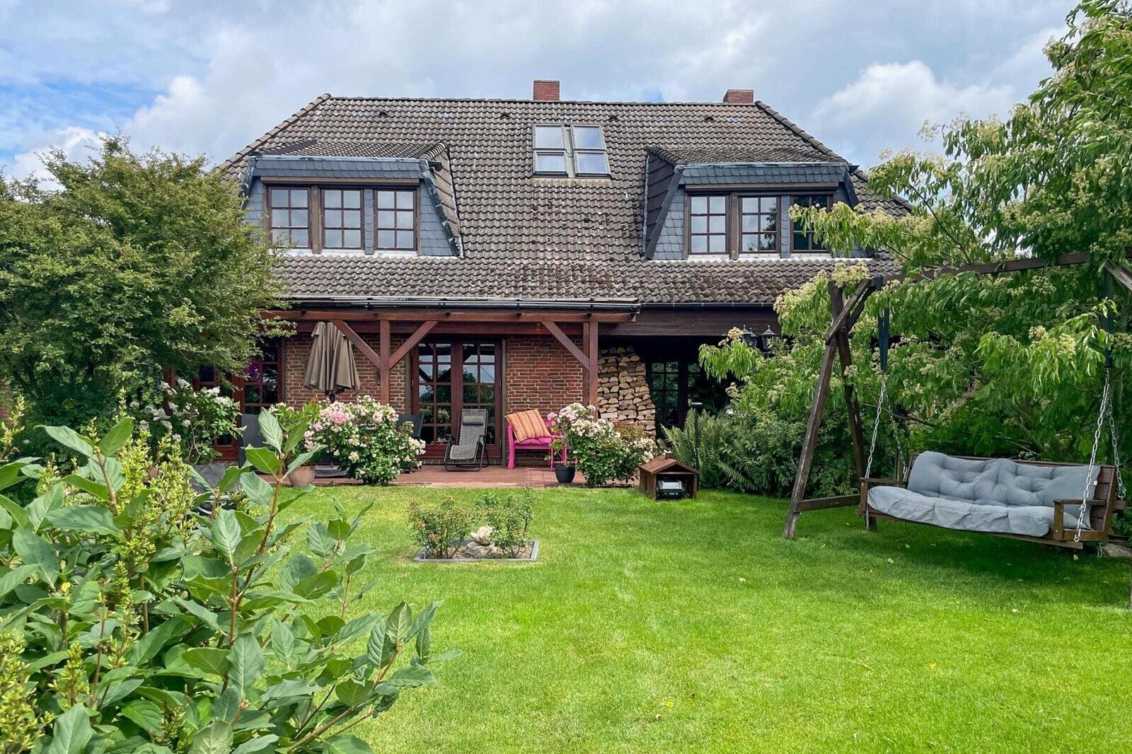 Immobilienangebot - Bothkamp - Alle - Platz für die ganze Familie- Einfamilienhaus mit Einliegerwohnung in Bothkamp