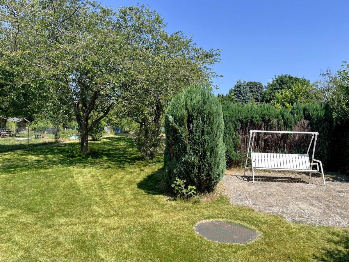 Immobilienangebot - Kiel - Alle - Modernisiert ist schon - sonniges EFH auf 1.100 m² Grundstück in Kiel-Oppendorf