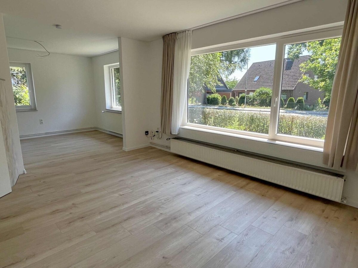 Immobilienangebot - Kiel - Alle - Modernisiert ist schon - sonniges EFH auf 1.100 m² Grundstück in Kiel-Oppendorf