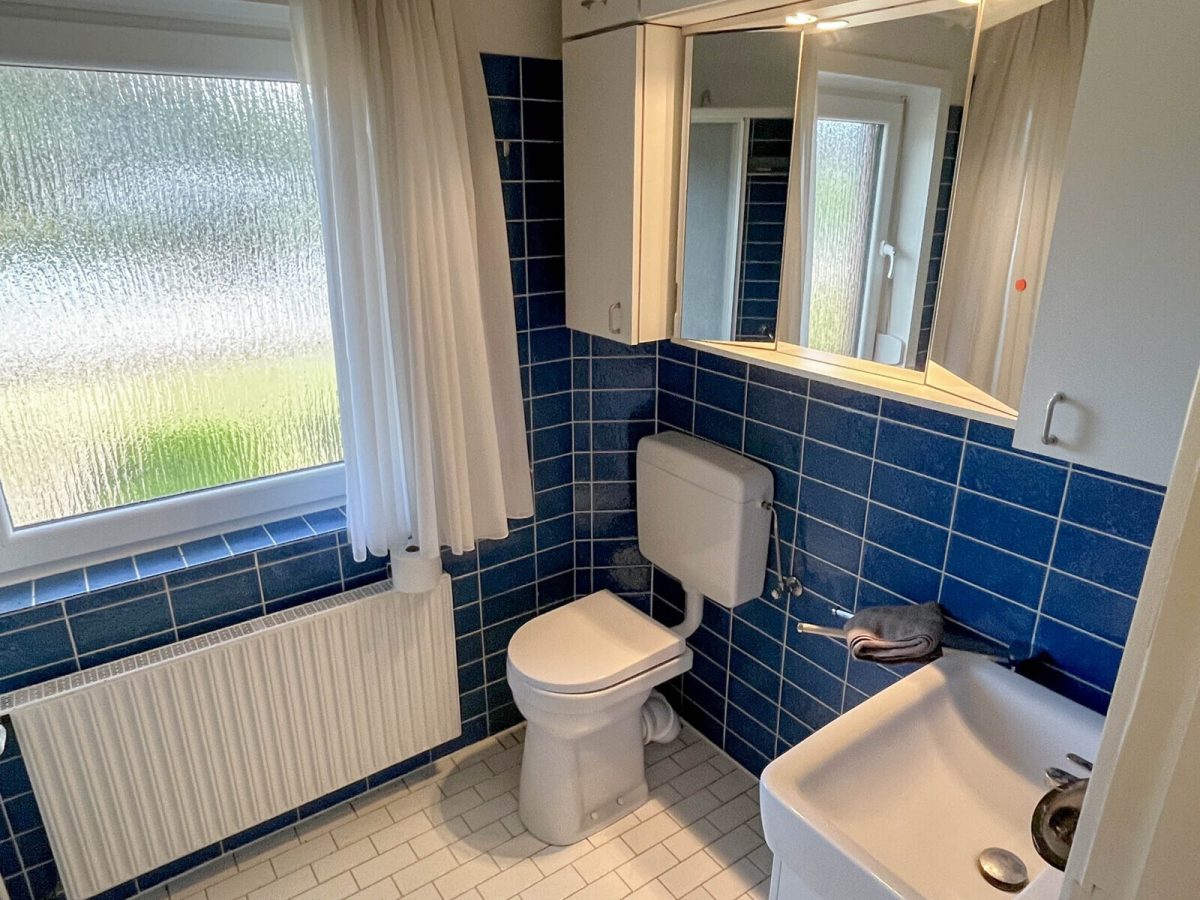 Immobilienangebot - Wasbek - Alle - Aus 1. Hand - gepflegter Walmdachbungalow im schönen Wasbek