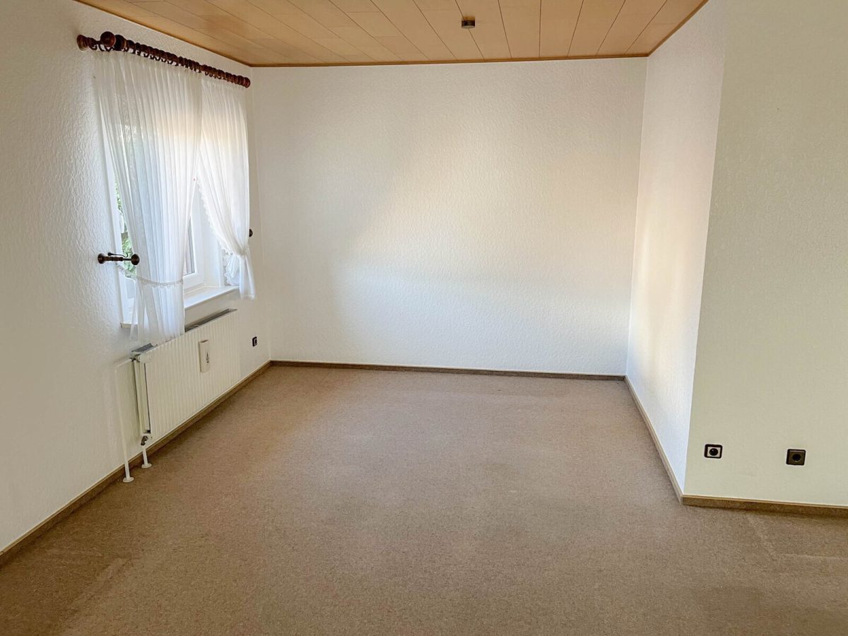 Immobilienangebot - Wasbek - Alle - Aus 1. Hand - gepflegter Walmdachbungalow im schönen Wasbek