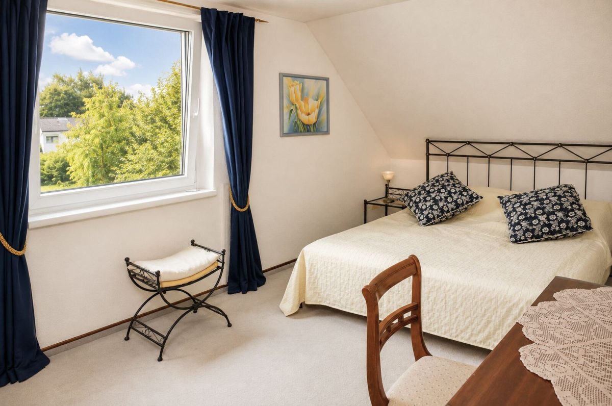 Immobilienangebot - Raisdorf - Alle - Ein Haus, das einfach passt – gepflegte Doppelhaushälfte in Raisdorf