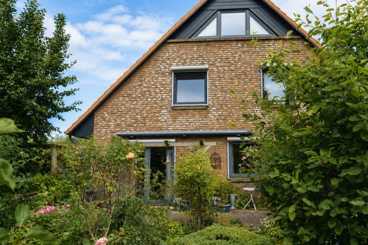 Immobilienangebot - Raisdorf - Alle - Ein Haus, das einfach passt – gepflegte Doppelhaushälfte in Raisdorf
