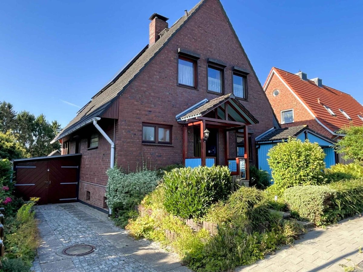 Immobilienangebot - Kiel - Alle - 685 m² - Grund genug für dieses EFH in Kiel-Hassees beliebtestem Wohnviertel