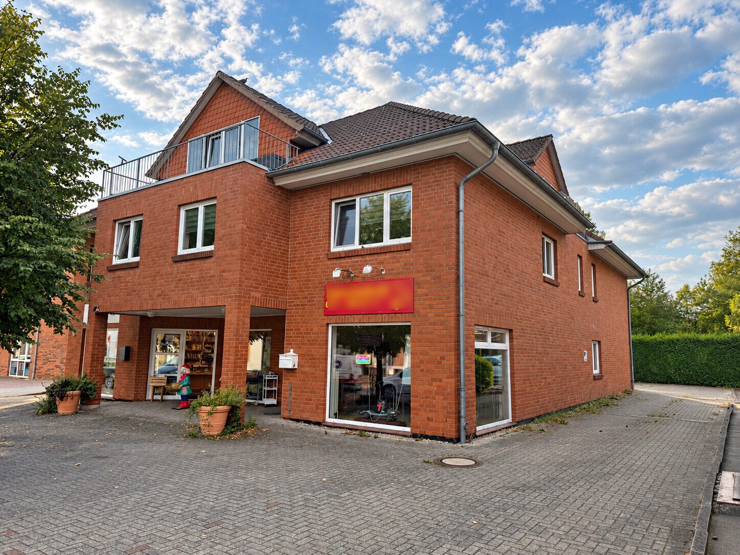 Immobilienangebot - Bornhöved - Alle - Jetzt selbst nutzen oder neu vermieten – Ladenlokal in Bornhöved