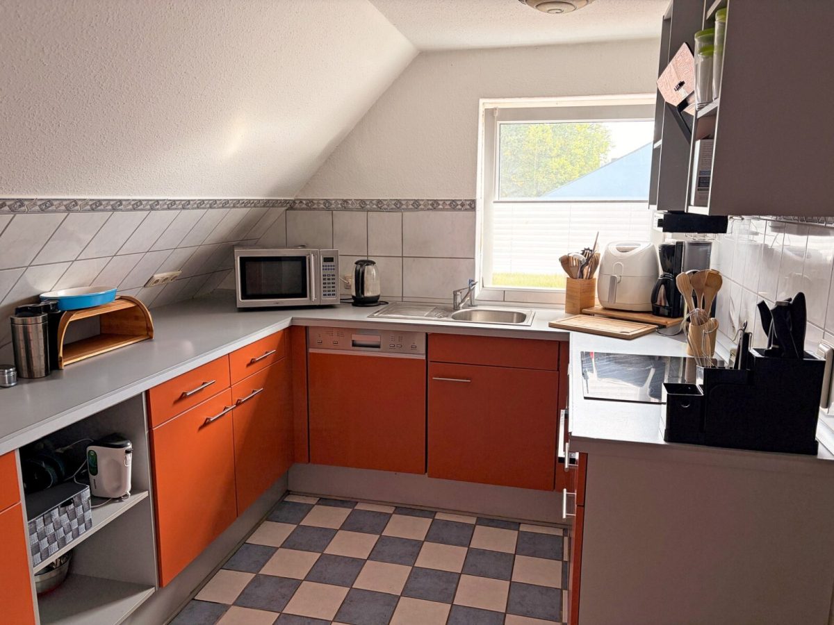 Immobilienangebot - Preetz - Alle - Charmantes Wohnhaus mit 3 Einheiten – saniert, gepflegt und bereit für die Zukunft“