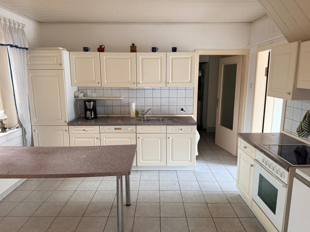 Immobilienangebot - Langwedel - Alle - Zweifamilienhaus mit Nebengebäude in Langwedel