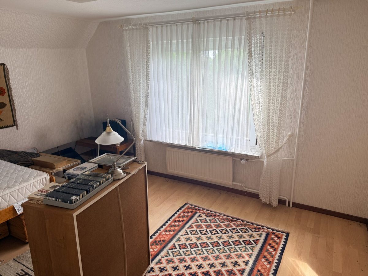 Immobilienangebot - Langwedel - Alle - Zweifamilienhaus mit Nebengebäude in Langwedel