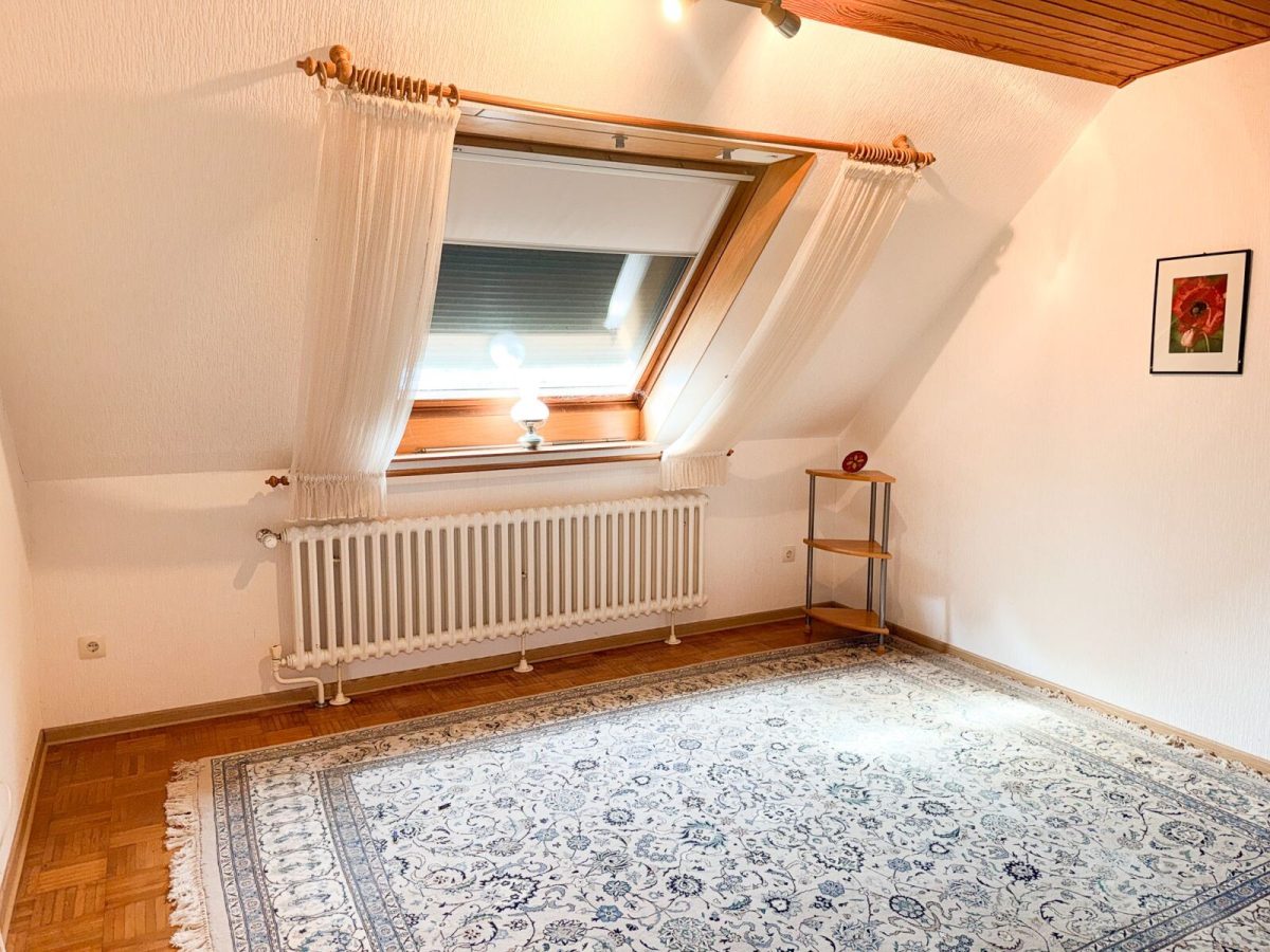 Immobilienangebot - Langwedel - Alle - Zweifamilienhaus mit Nebengebäude in Langwedel