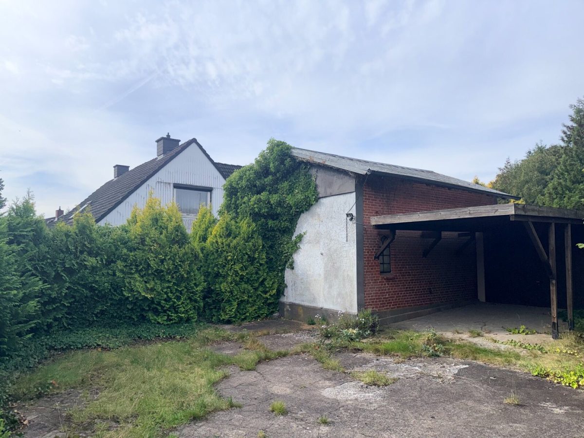 Immobilienangebot - Langwedel - Alle - Zweifamilienhaus mit Nebengebäude in Langwedel