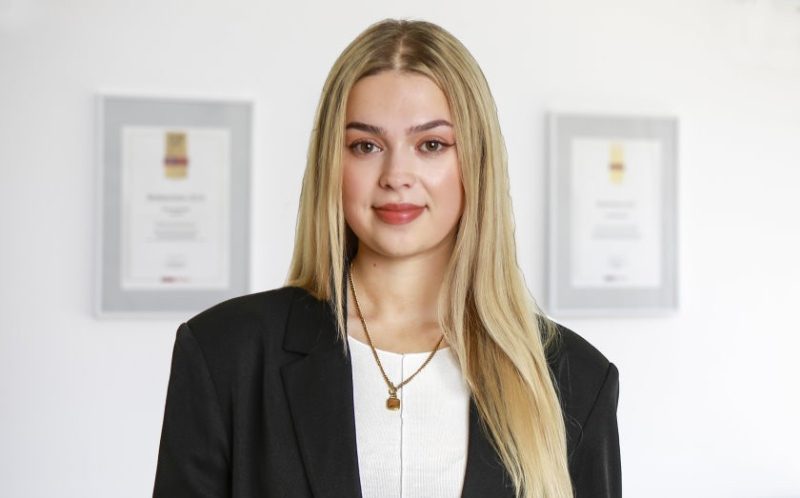 Portrait von Lea Grimm – Büromanagement für Krebs Immobilien in Heidelberg